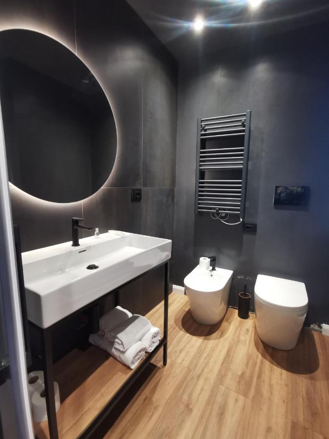 אלבניה Albium Hotel מראה חיצוני תמונה