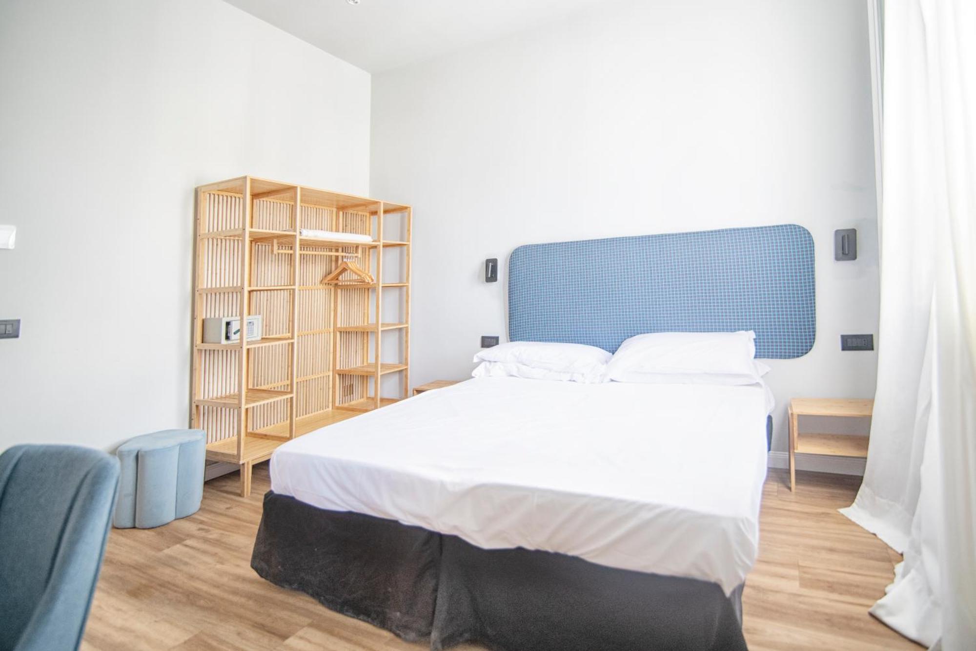 אלבניה Albium Hotel מראה חיצוני תמונה