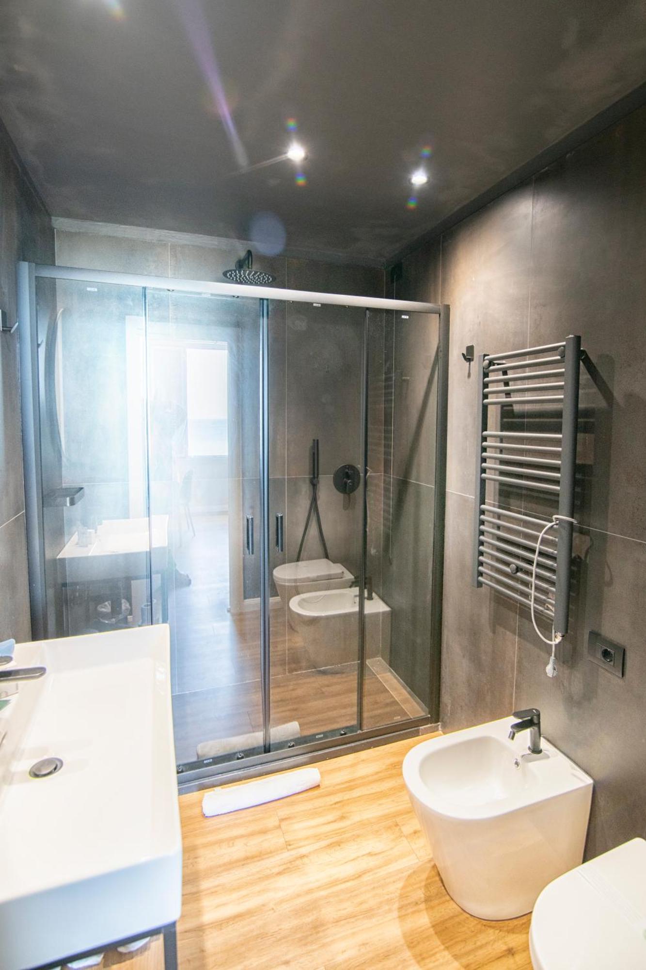 אלבניה Albium Hotel מראה חיצוני תמונה